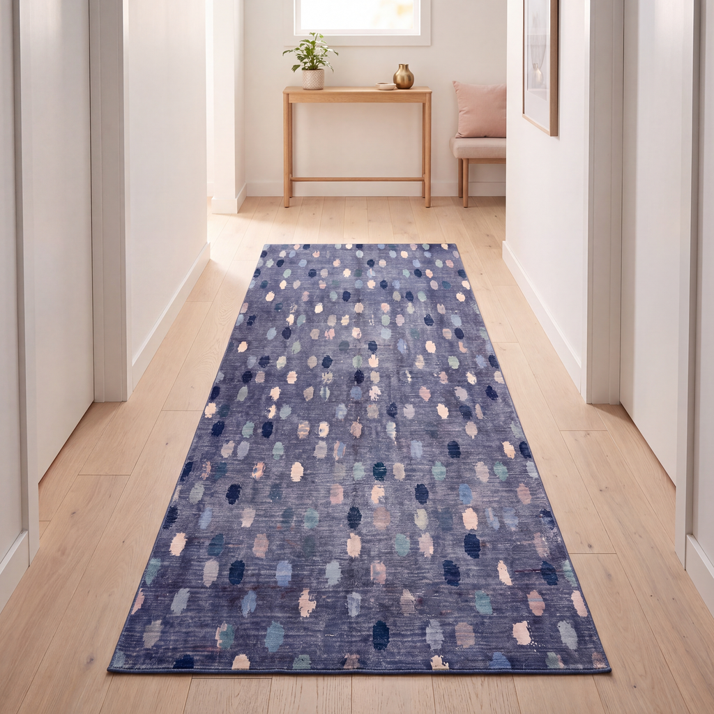 RUNNER | Lowland runner hallway