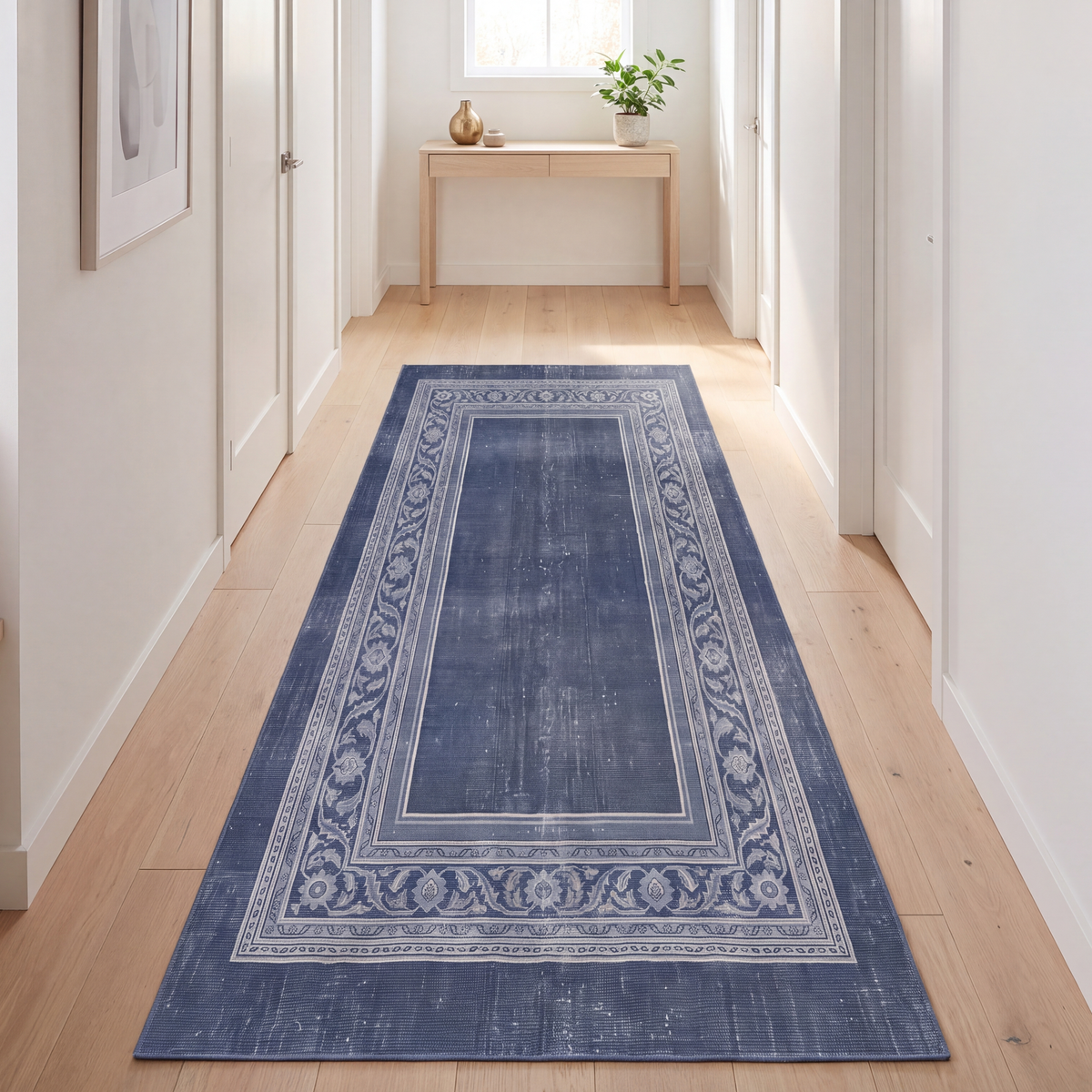 RUNNER | Quartz runner hallway