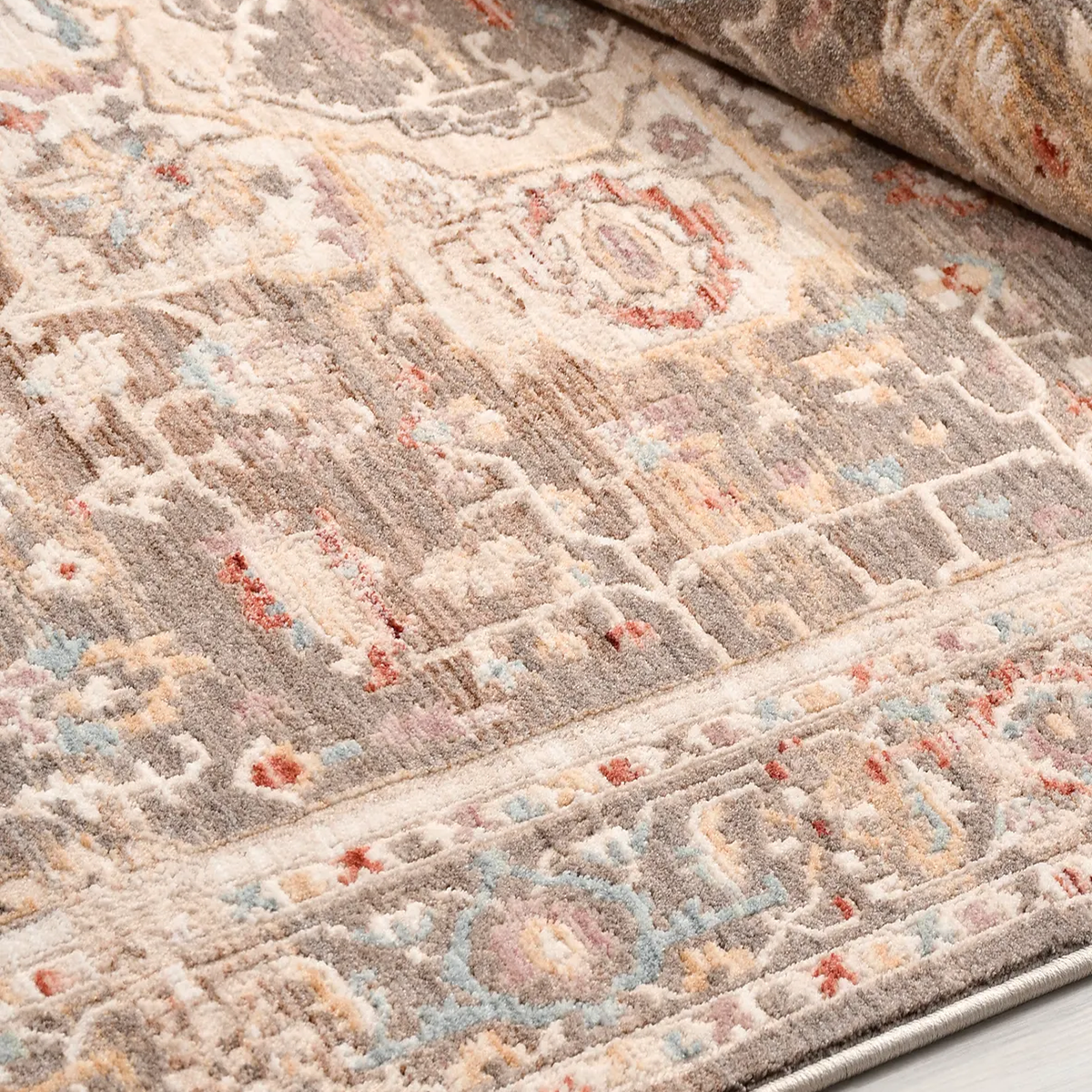 SHARED | Quince Persian Style Medallion Distressed Beige Grey Rust Tr photo 2