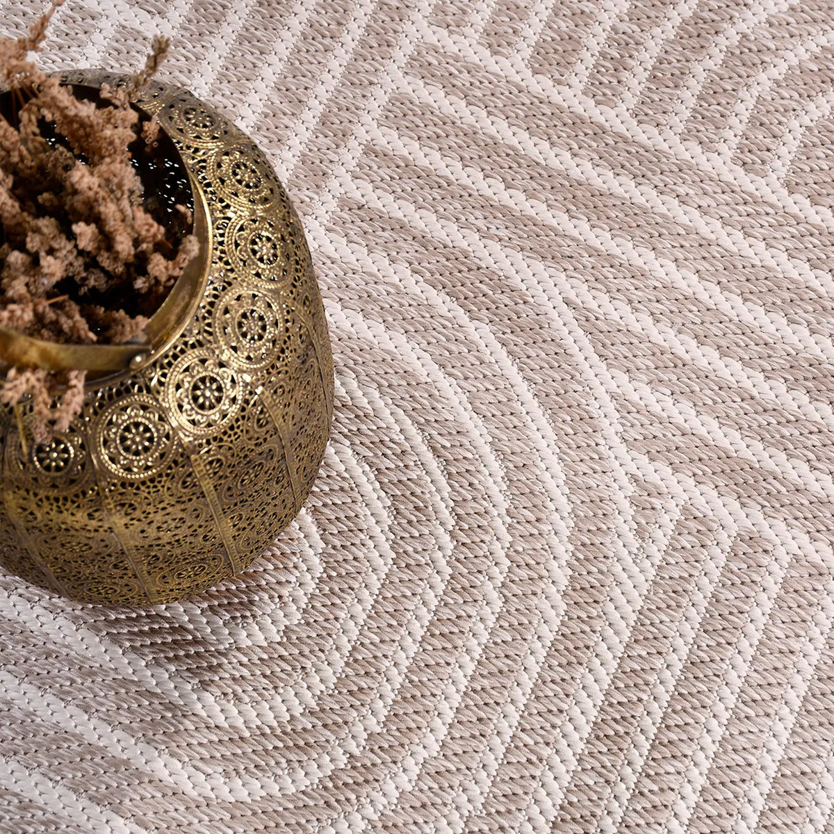 SHARED | Mica Beige Ivory Geometric Transitional Modern Machine Woven photo 3