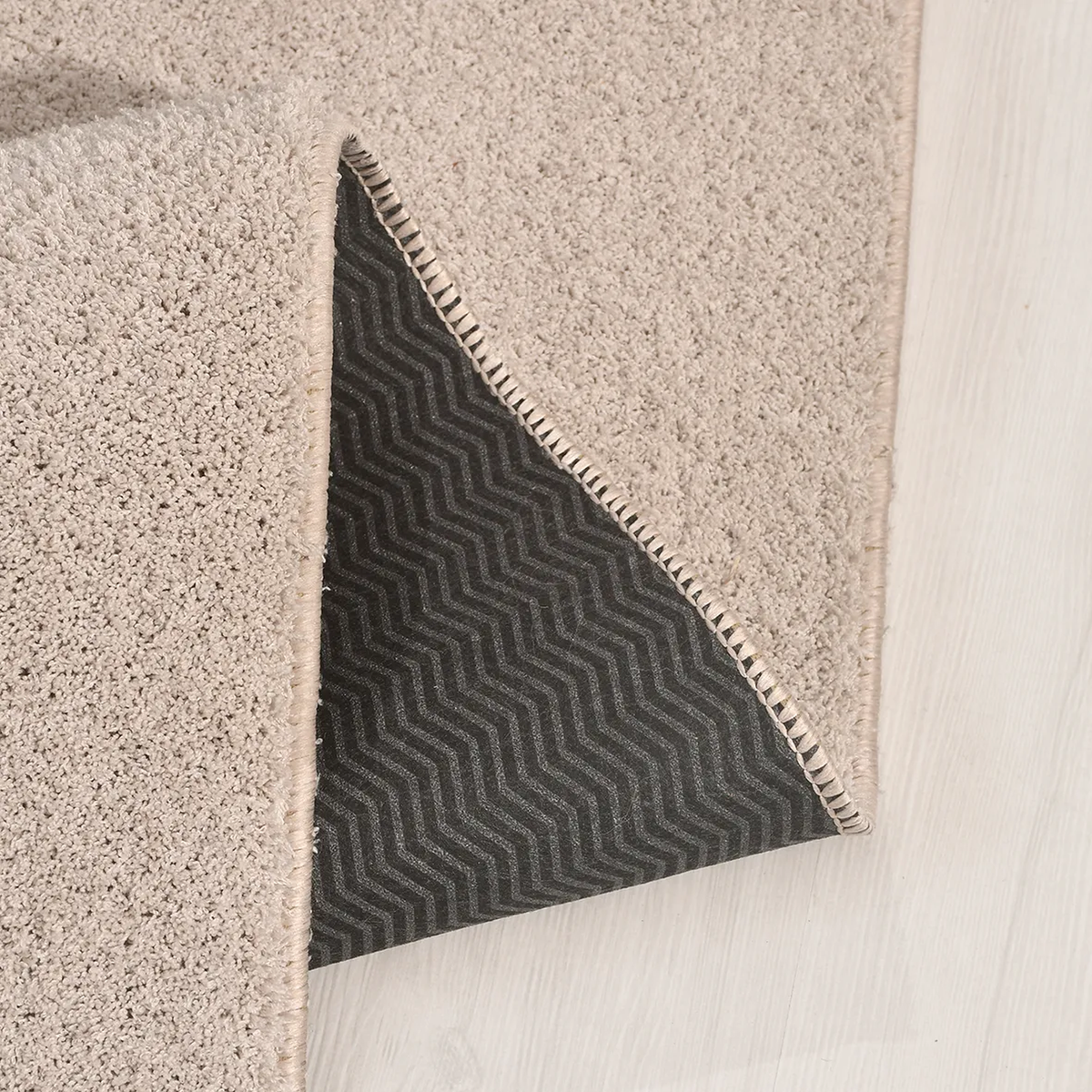 SHARED | Sundown Beige Solid Shaggy Scandinavian Machine Woven Living photo 3