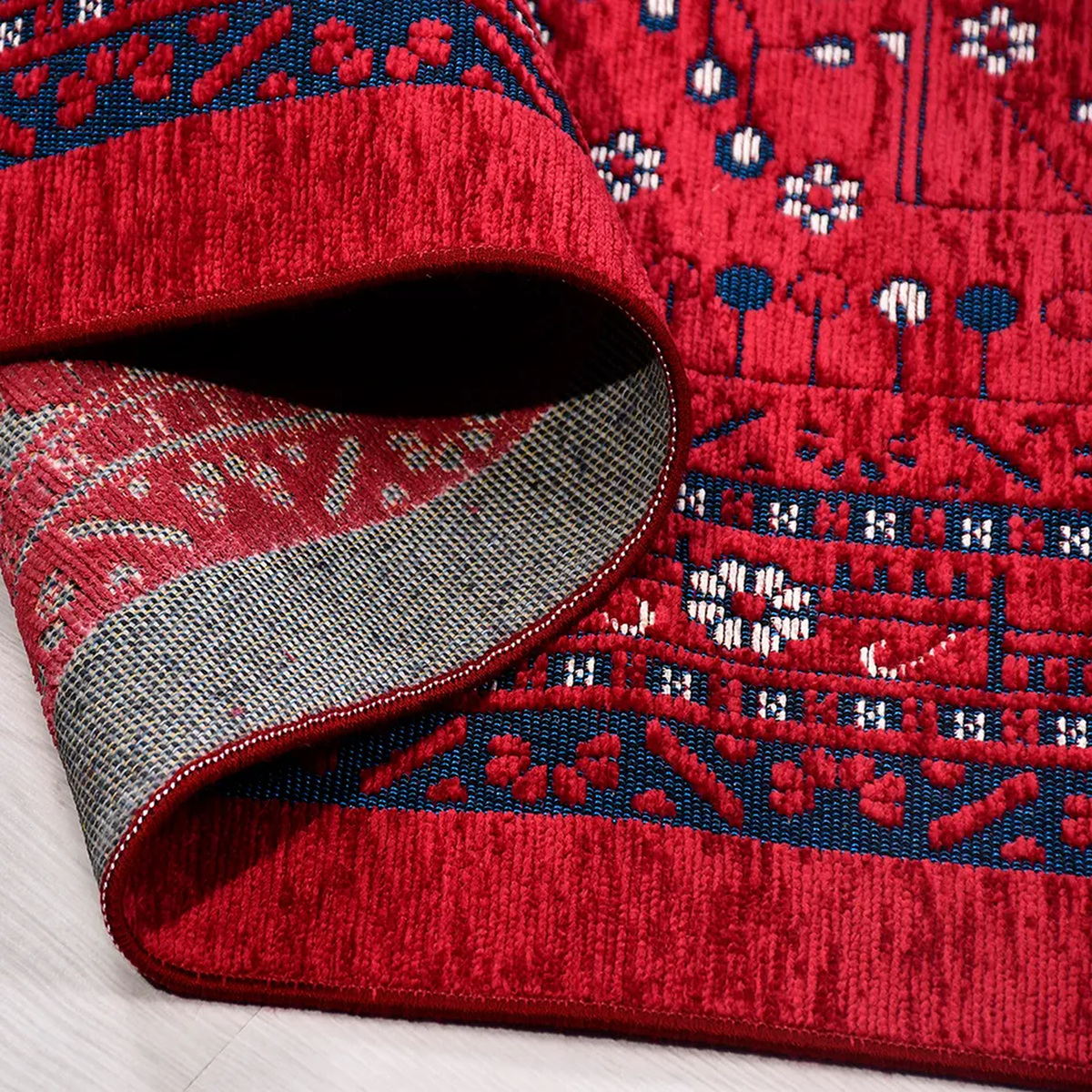 SHARED | Assos Persian Style Traditional Medallion Red Navy Machine W photo 3