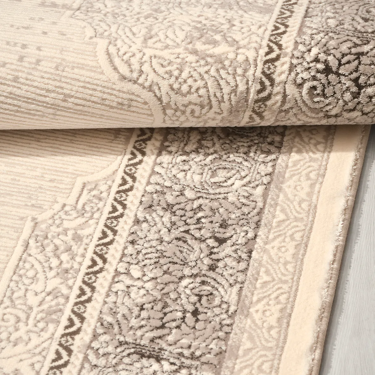 SHARED | Alcove Cream Taupe Traditional Damask Medallion Machine Wove photo 4