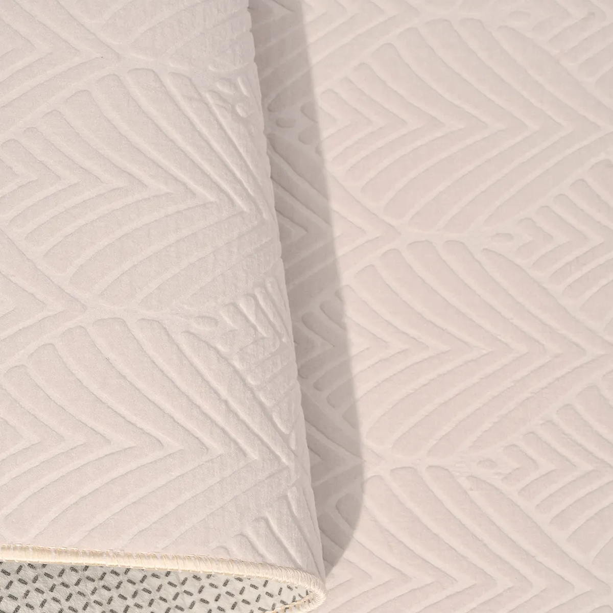 SHARED | Bismuth Cream Modern Geometric Carved Texture Machine Woven  photo 5
