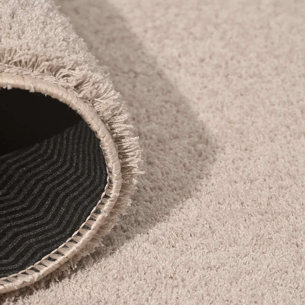 SHARED | Sundown Beige Solid Shaggy Scandinavian Machine Woven Living photo 5