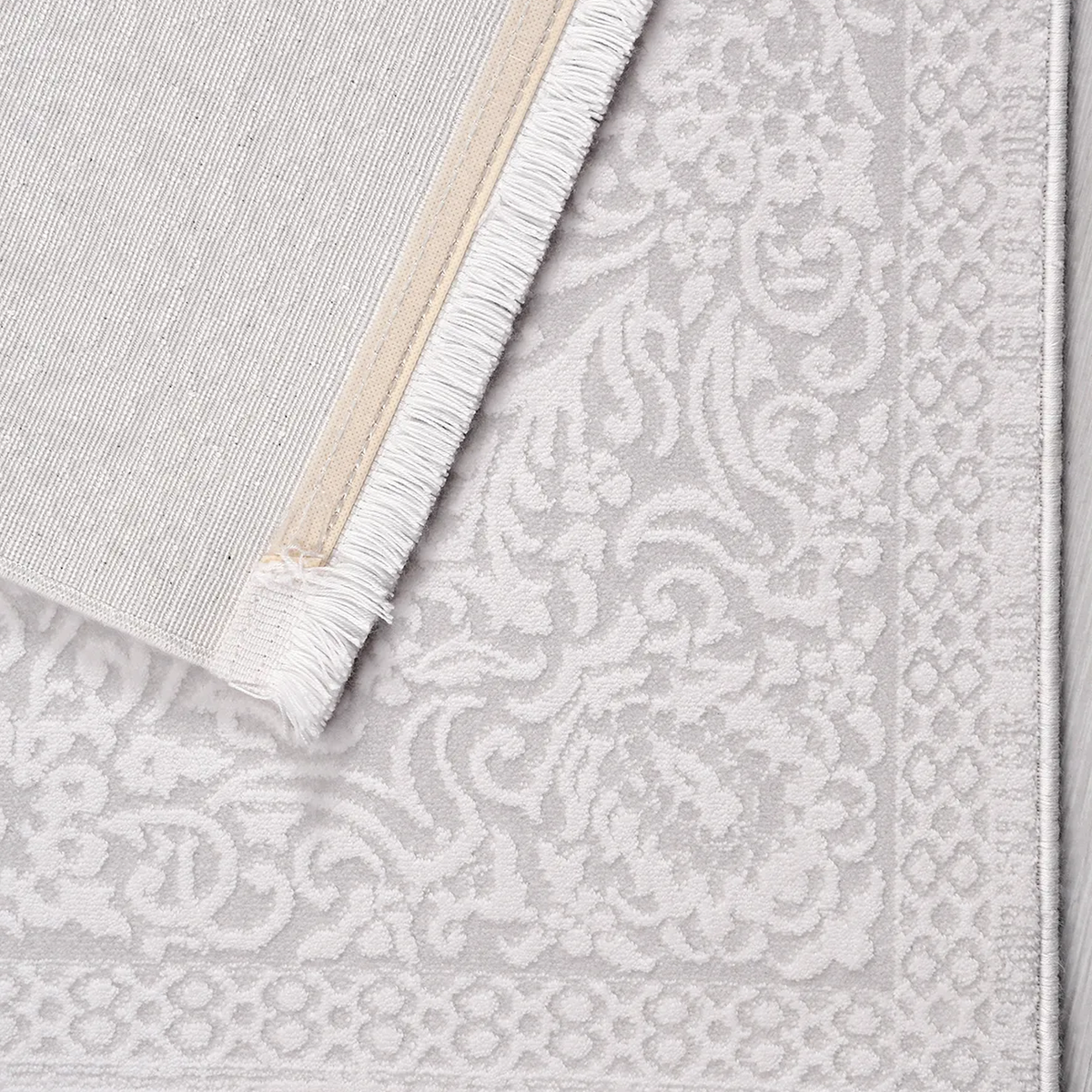 SHARED | Vestibule Cream Grey Persian Style Medallion Traditional Mac photo 5